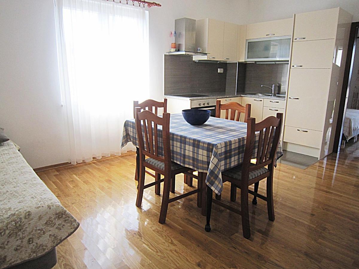 Villa Lucia Premium Rooms Primošten المظهر الخارجي الصورة