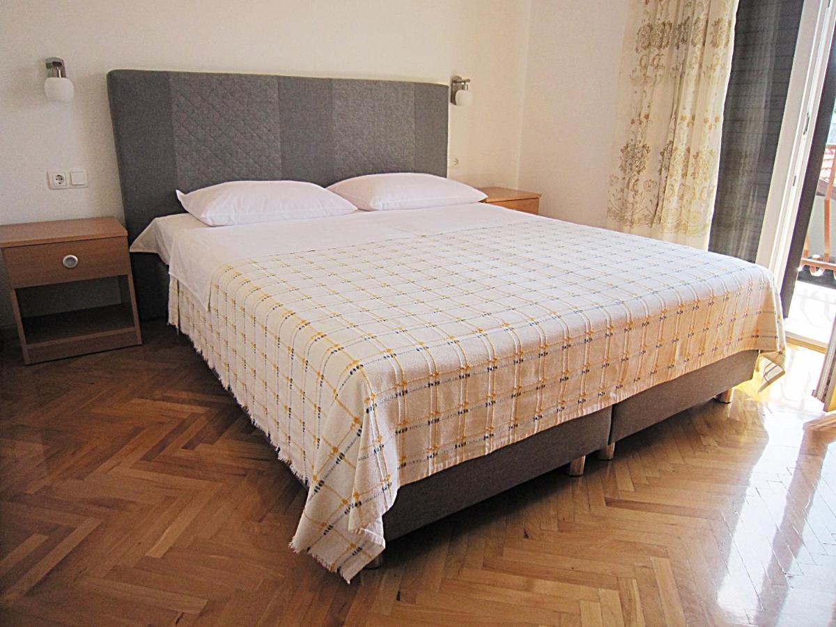Villa Lucia Premium Rooms Primošten المظهر الخارجي الصورة